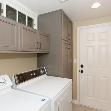 Corona Del Mar Powder Room and Laundry Room