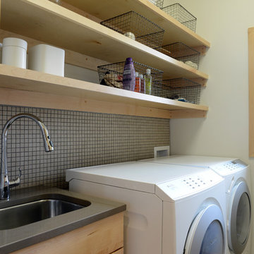 Crystal Cabinets- Contemporary Laundry
