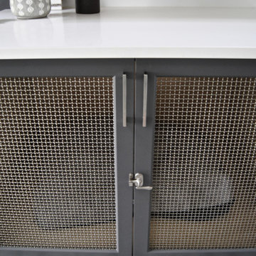 Custom Cabinetry 882