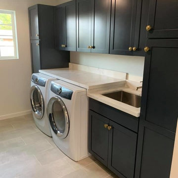 Custom Laundry & Mud Room