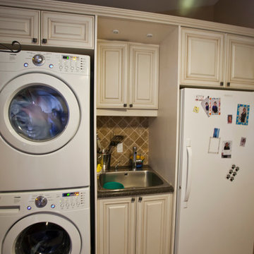 Custom laundry room cabinets