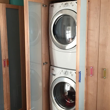 Dressing/Laundry Room