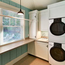 Beach Style Laundry Room by MAC Custom Homes