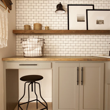 Farmhouse Laundry Room