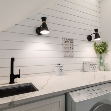 Farmhouse Laundry room