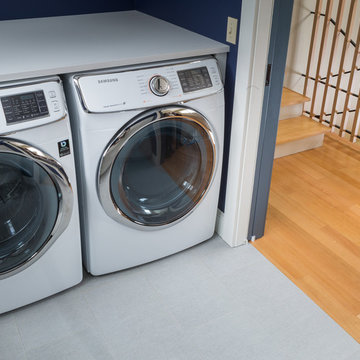 Foreside Laundry Room