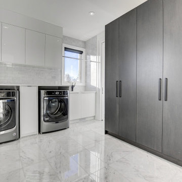 Large laundry room with Acrylic cabinet