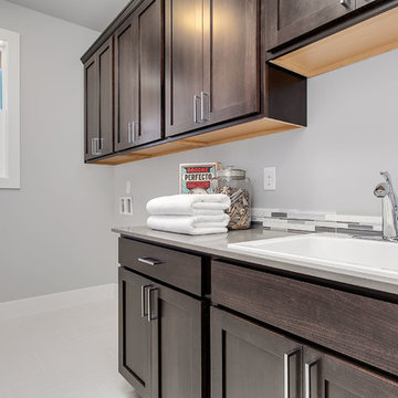 Greater Seattle Area | The Naples Avante B Laundry Room
