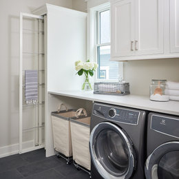 https://www.houzz.com/photos/greenlea-farmhouse-laundry-room-grand-rapids-phvw-vp~156390039