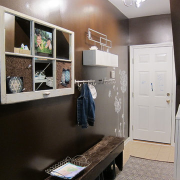 Hi Gloss Laundry Room