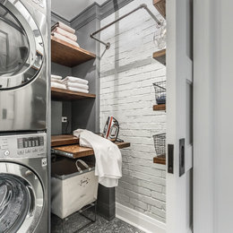 https://www.houzz.com/photos/industrial-chic-industrial-laundry-room-chicago-phvw-vp~83424328