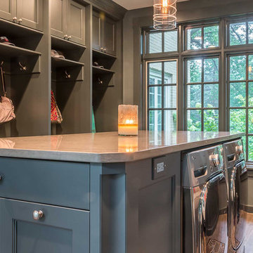 Laundry & Mud Room - Glen Ellyn, IL