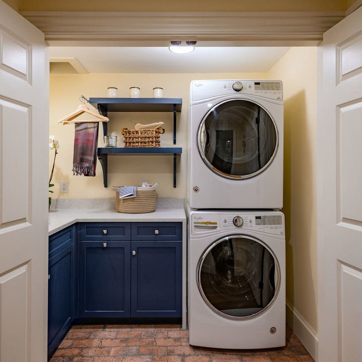 75 Beautiful Small Lshaped Laundry Room Ideas & Designs April 2024