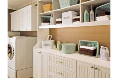 Example of a classic laundry room design in Charlotte