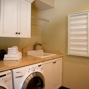 Laundry Room / Home Office