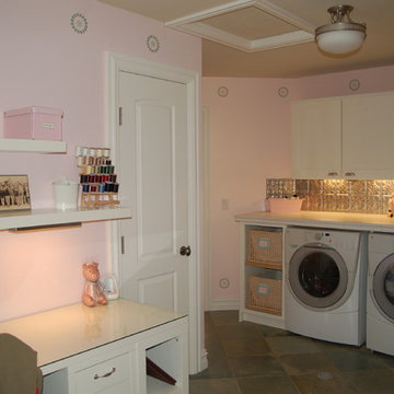 Laundry Room Pearl Glaze and Slate Stencils