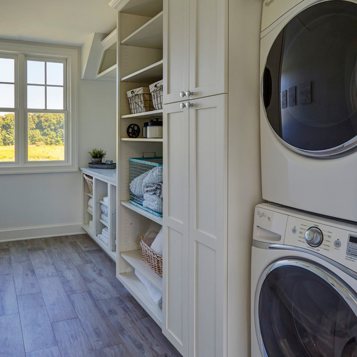 Stacked Washer And Dryer - Photos & Ideas | Houzz