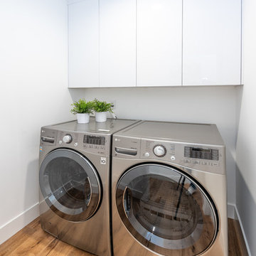 Laundry Room | Wrightwood Residence | Studio City, CA