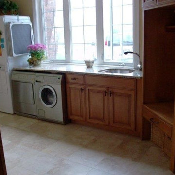 Laundry rooms and Mudrooms