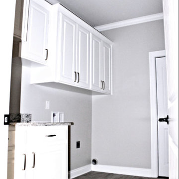 Light Contemporary Spec Build