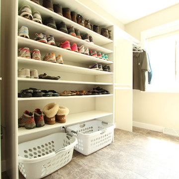 Long shoe shelves with hanging rod storage