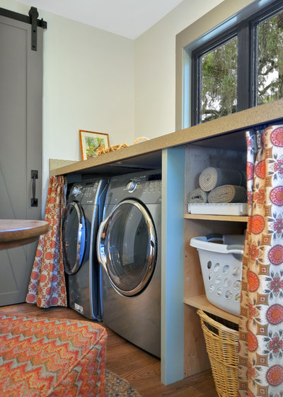 Laundry Room by Robert Paige Cabinetry LLC