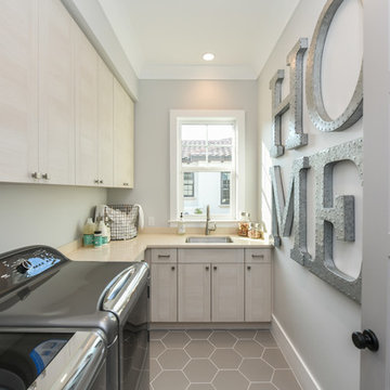 Mainsail Model - Office & Laundry Room