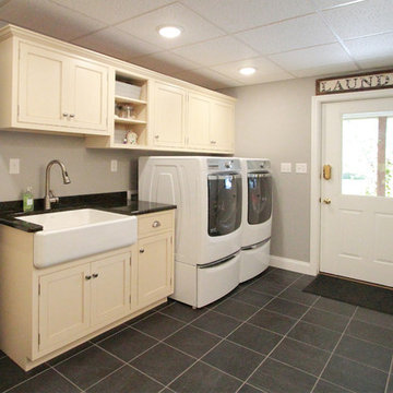 Manheim Mud room and Laundry