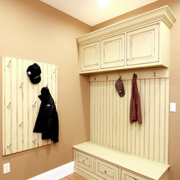 Manheim Mud room and Laundry