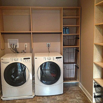 Master Closet with laundry room