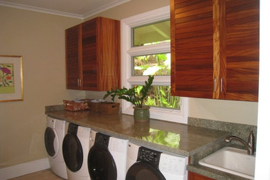 Photo of a contemporary utility room in Hawaii.