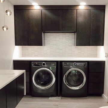 Modern Bathroom Style - Floating Vanity