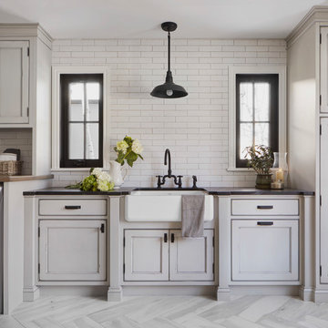 Modern Farmhouse Laundry