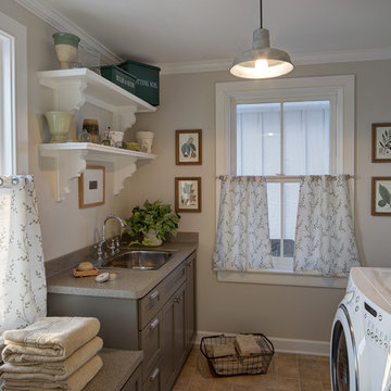 Modern Farmhouse, Laundry