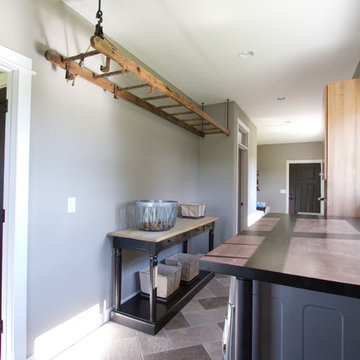 Monochromatic Warmth with an Edge