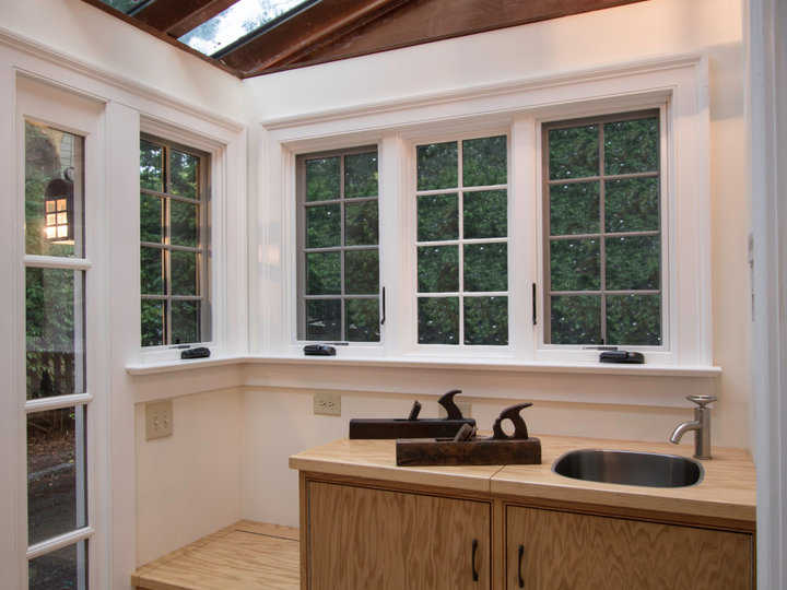 Traditional Laundry Room - Multiuse