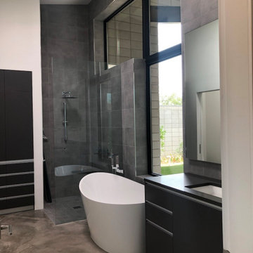 New Build at the Barrio