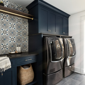 North Lincoln mudroom / laundry room