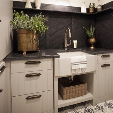 Northern California Style - Laundry Room www.hryanstudio.com
