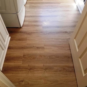 Norwell Sunroom & Laundry LVT flooring