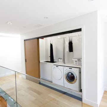 now thats a laundry room!