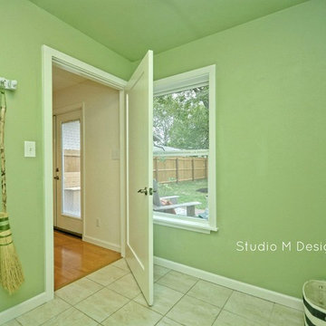 Occupied Staging : Hyde Park , South Austin