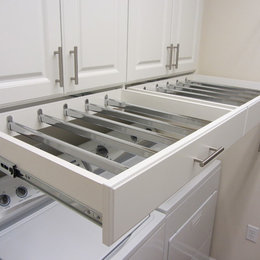 https://www.houzz.com/hznb/photos/organizational-accessories-traditional-laundry-room-richmond-phvw-vp~27135373