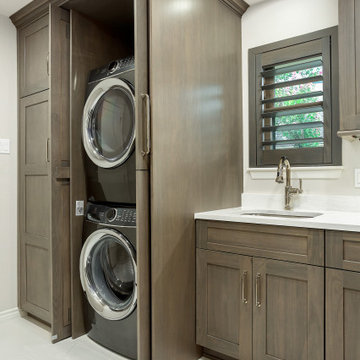 Preston Hollow | Over Downs | Laundry
