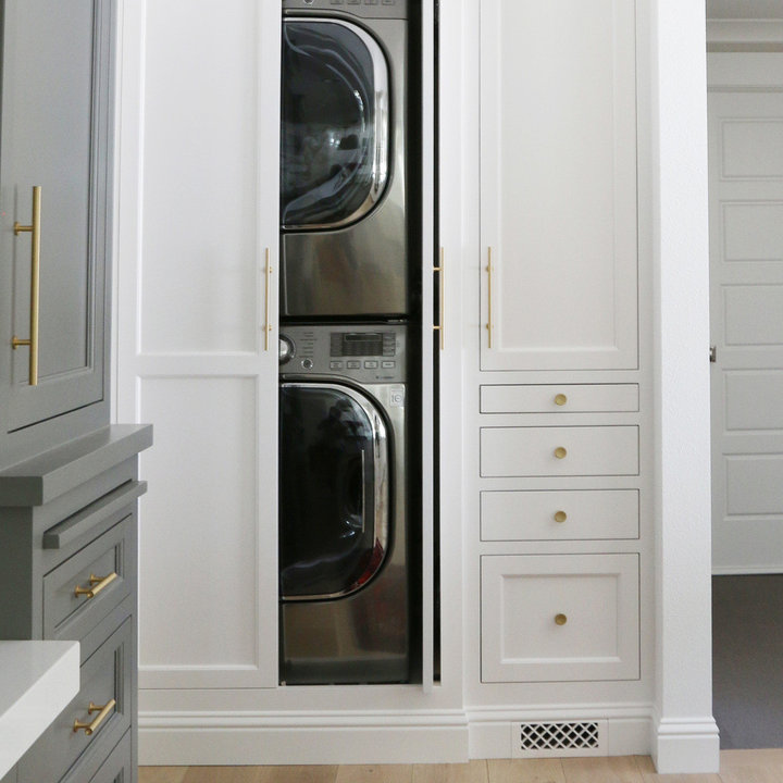 75 Most Popular 75 Beautiful Laundry Cupboard Ideas & Designs Design Ideas for April 2022 Houzz NZ