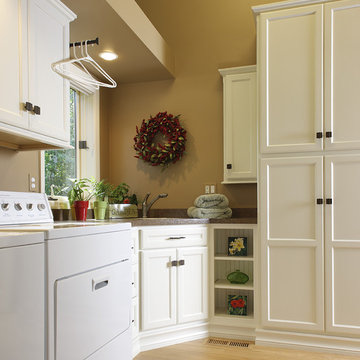 Showplace Cabinets - Laundry Room