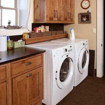 Showplace Cabinets - Laundry Room