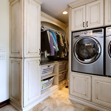 Showplace Cabinets - Laundry Room