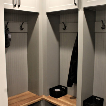 Showplace EVO Laundry Room in Concord Dovetail w/ Hickory Cognac Seating/Shelves