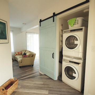 Small & Efficient Island Living
